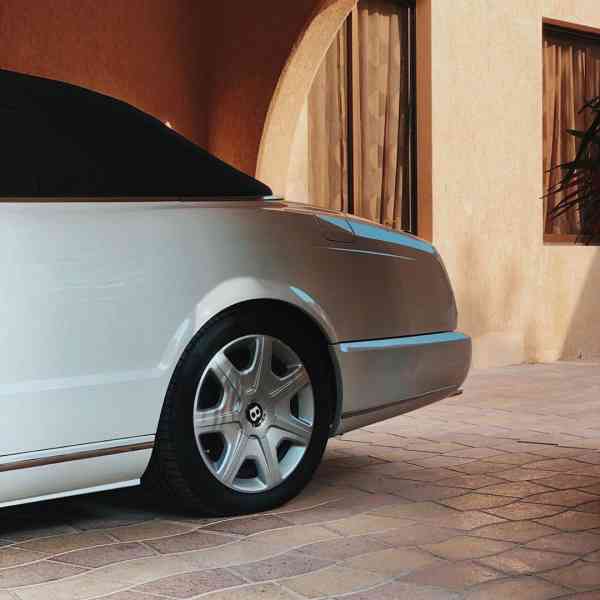 All vintage cars in Dubai