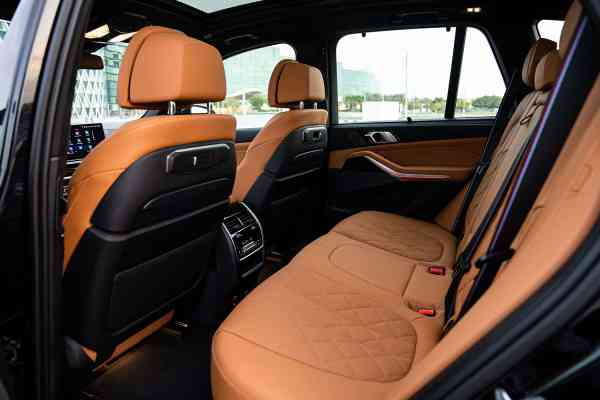 Rent Brand new black BMW X5 in Dubai
