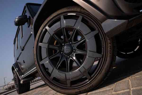 Аренда Mercedes-Benz G900 Brabus Rocket edition в Дубае