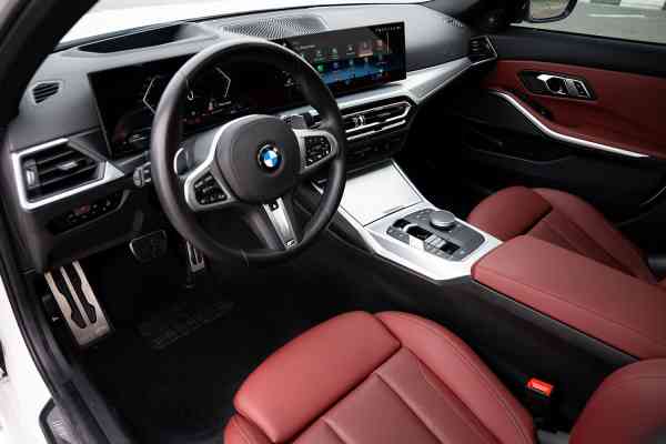Rent BMW 340i in Dubai