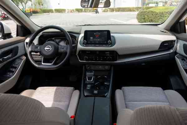 rent Nissan Kicks