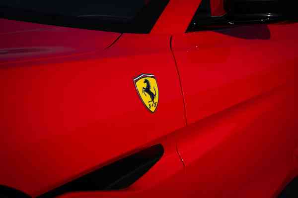 Rent Red Ferrari Portofino 2022 in Dubai