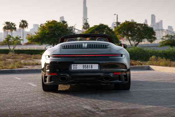 Porsche 911 for rent