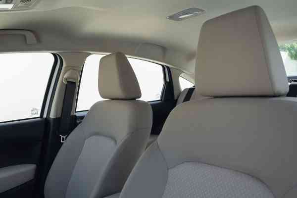 rent Toyota Yaris in Dubai