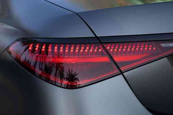 Mercedes-Benz S-Class hire