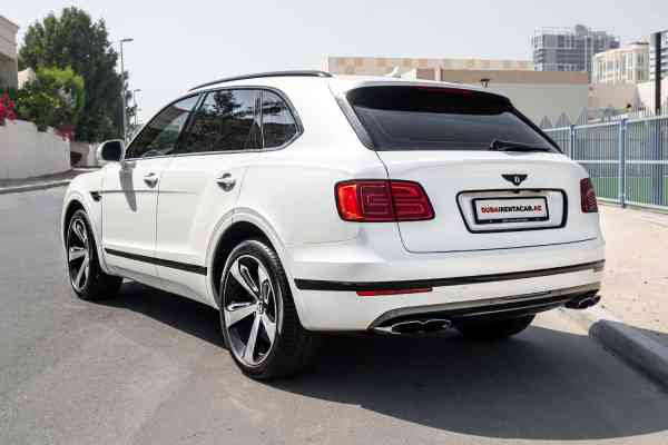 Аренда Бентли Бентейга 2020 года в Дубае, REF-34