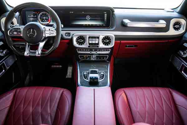 Rent Mercedes Benz Brabus G900 Rocket in Dubai