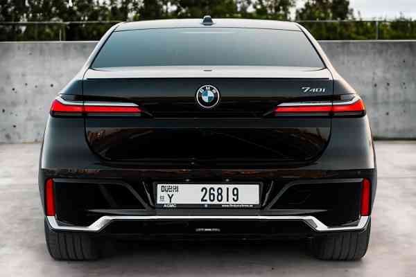 Black BMW 7-series available for rent in Dubai