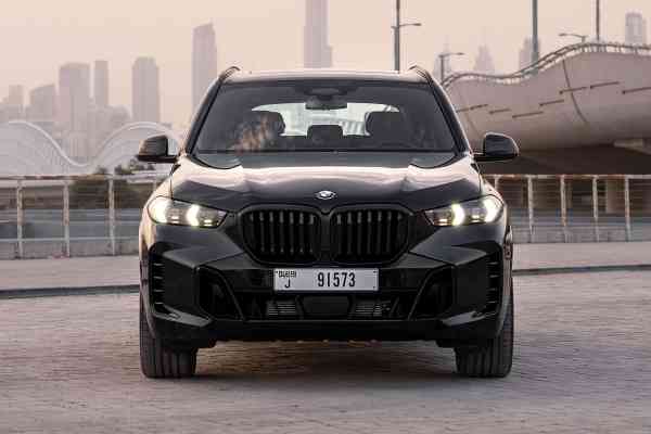 Rent Brand new black BMW X5 in Dubai