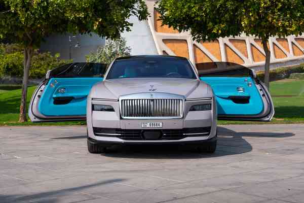 Rolls Royce Spectre rental