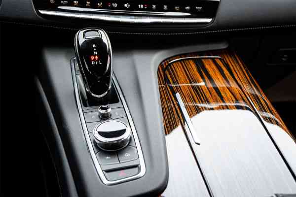 rent Cadillac Escalade in Dubai