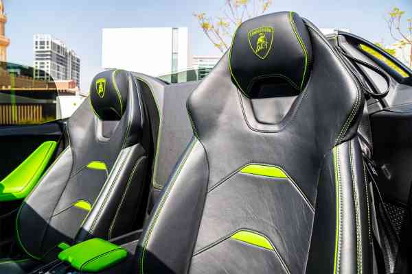Rent Green Lamborghini Huracan Evo Spider in Dubai