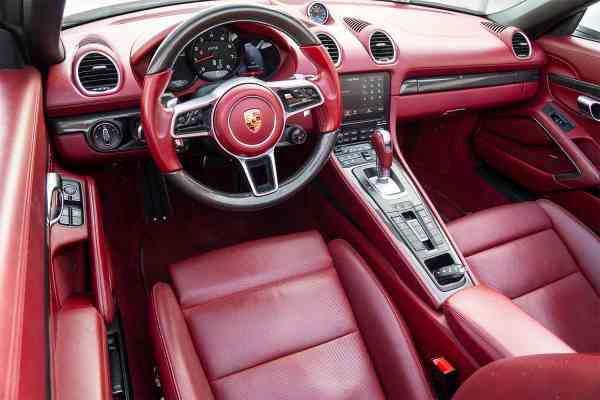 Rent White Porsche Boxster 2018 model, REF-131 in Dubai