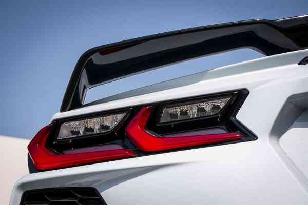 Rent White brand new Chevrolet Corvette 2021 model, REF-38 in Dubai