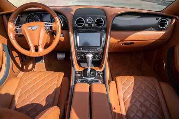 Rent Blue Bentley Continental GT 2018 model, REF-35 in Dubai