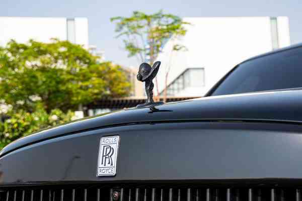 Rent Black special edition, brand new Rolls Royce Cullinan 2021 model, REF-166 in Dubai