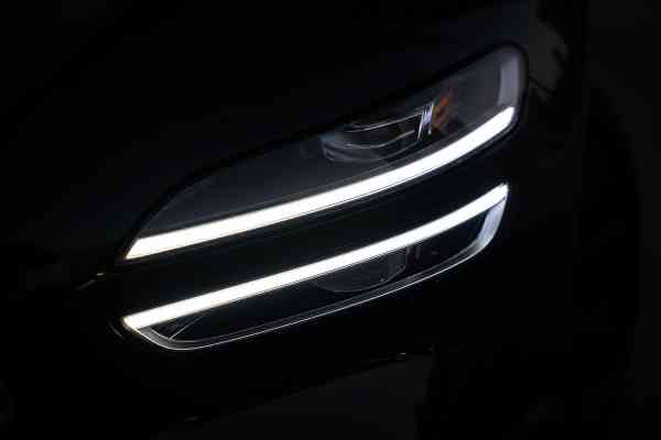 Rent black Genesis G70 in Dubai