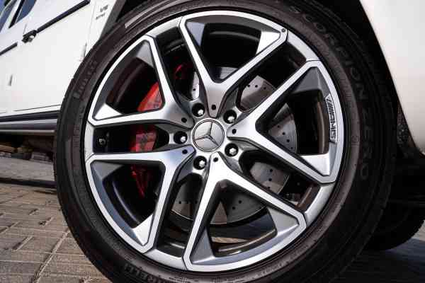 hire Mercedes-Benz G63 in Dubai