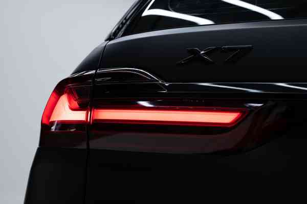 7-seater BMW X7 40i available for rent