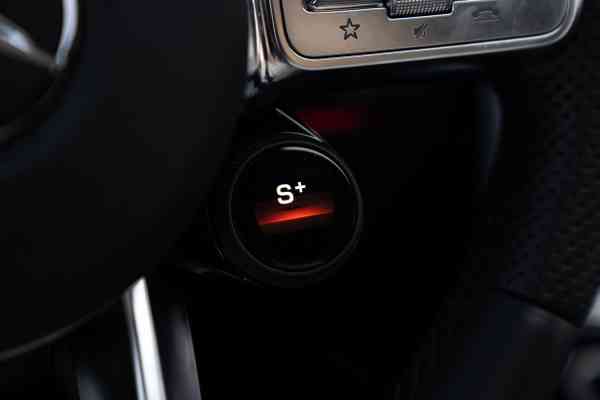 hire Mercedes-Benz G63