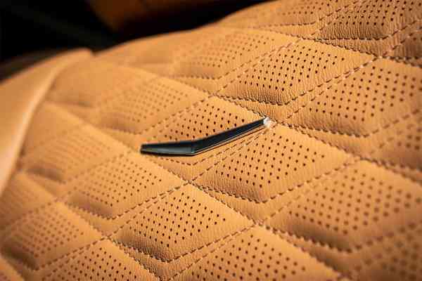 Аренда Cadillac Escalade 2021 года в Дубае, REF-67