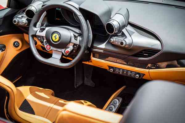Rent Ferrari F8 Spyder