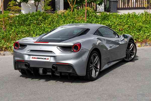 Аренда Феррари 488 2018 года в Дубае, REF-95