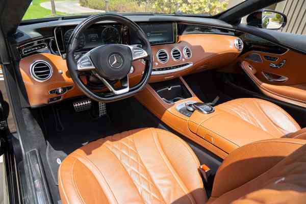 Rent Black Mercedes-Benz S-Class 2019 model, REF-125 in Dubai