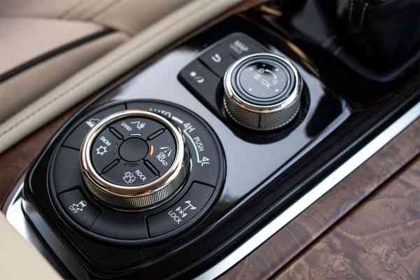 Аренда Ниссан Патрол 2021 года в Дубае, REF-55