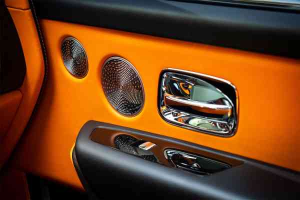 Аренда Роллс Ройс Куллинан 2021 года в Дубае, REF-58