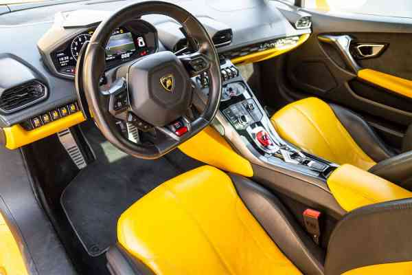 Rent Yellow special edition Lamborghini Huracan 2018 model, REF-47 in Dubai