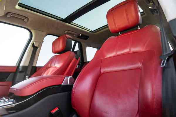 Rent Black unique Range Rover Vogue 2020 model, REF-61 in Dubai