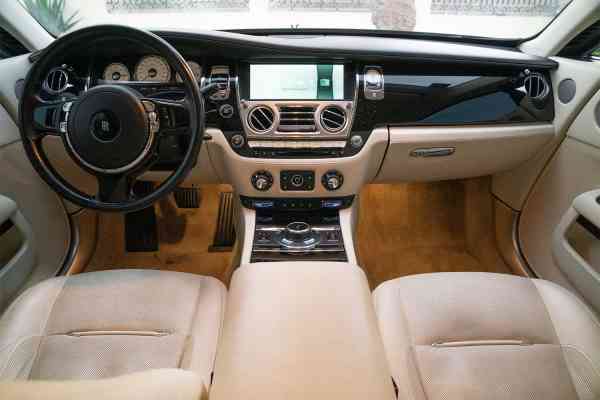 Rent Black Rolls Royce Wraith 2017 model, REF-64 in Dubai