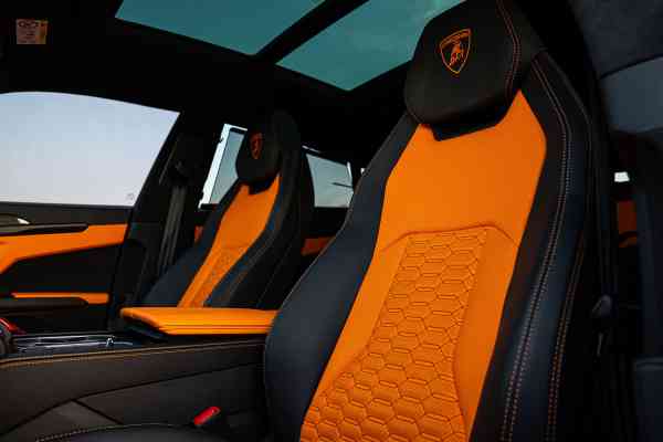 Аренда Ламборгини Урус Дубай