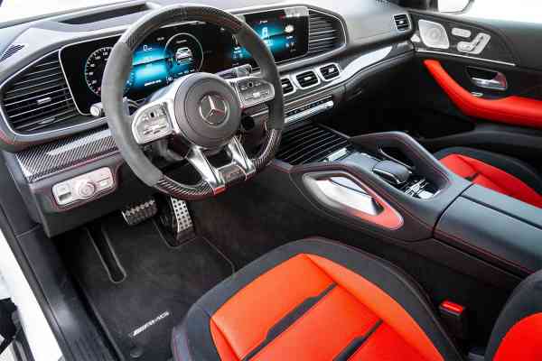 Rent White brand new Mercedes-Benz GLE 2021 model, REF-126 in Dubai
