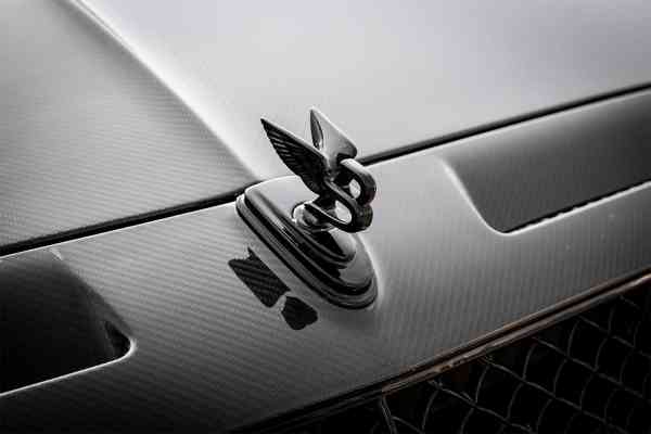 Аренда Бентли Бентейга 2020 года в Дубае, REF-151