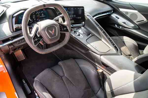 Chevrolet Corvette in Dubai