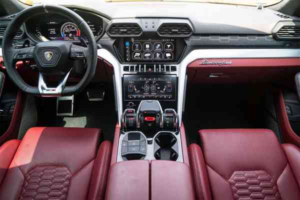 Rent White unique, brand new Lamborghini Urus 2020 model Novitec , REF-140 in Dubai