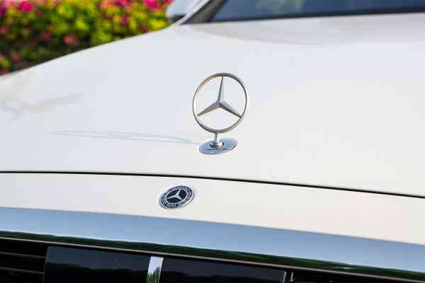 Rent White brand new Mercedes-Benz S-Class 2021 model, REF-178 in Dubai