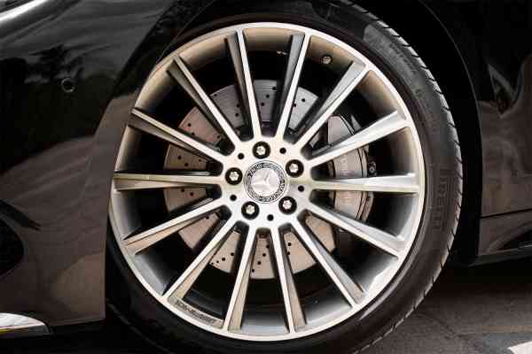 Rent Black Mercedes-Benz S-Class 2019 model, REF-125 in Dubai