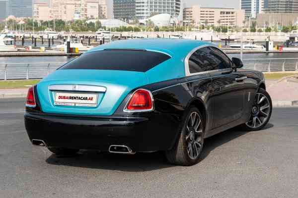 Rent Black Rolls Royce Wraith in Dubai