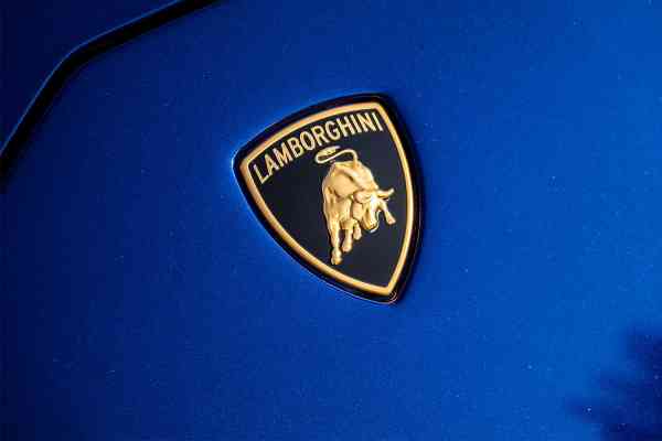 Rent Blue Lamborghini Huracan 2020 model, REF-73 in Dubai