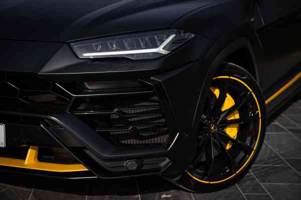 Rent Black Lamborghini Urus Capsule in Dubai