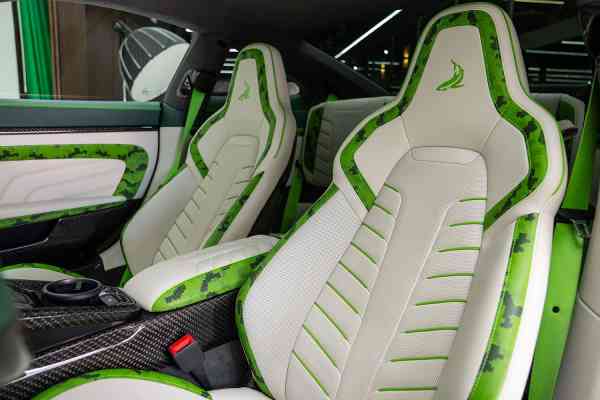 Уникальный карбоновый Porsche Stinger GTR 1/7 доступен в аренду в Дубае