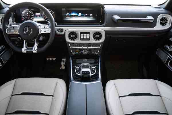 rent Mercedes-Benz G63