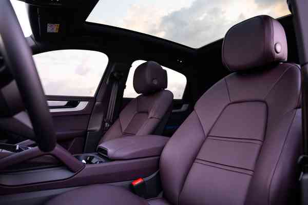 Порш Кайен доступен в аренде в Дубае