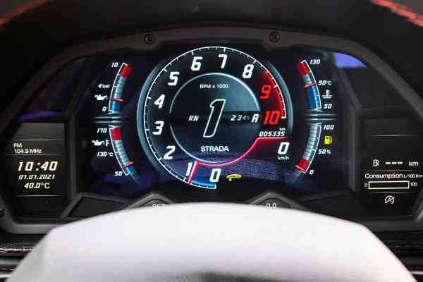 Аренда Ламборгини Авентадор 2020 года в Дубае, REF-83