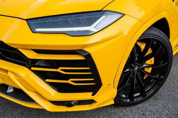 Rent Yellow Lamborghini Urus 2020 model, REF-122 in Dubai