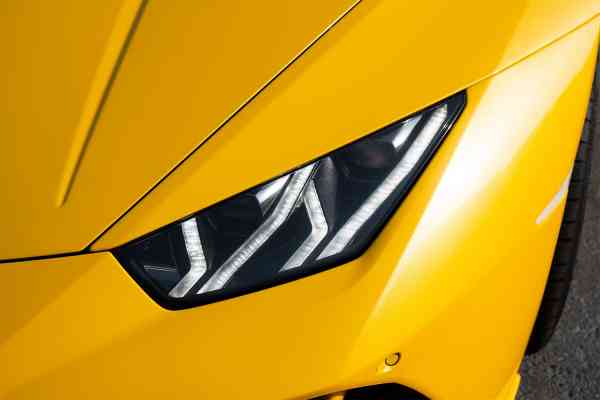 Аренда Ламборгини Хуракан 2020 года в Дубае, REF-172