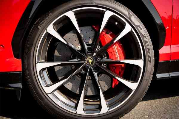 Rent Red Lamborghini Urus 2020 model, REF-174 in Dubai